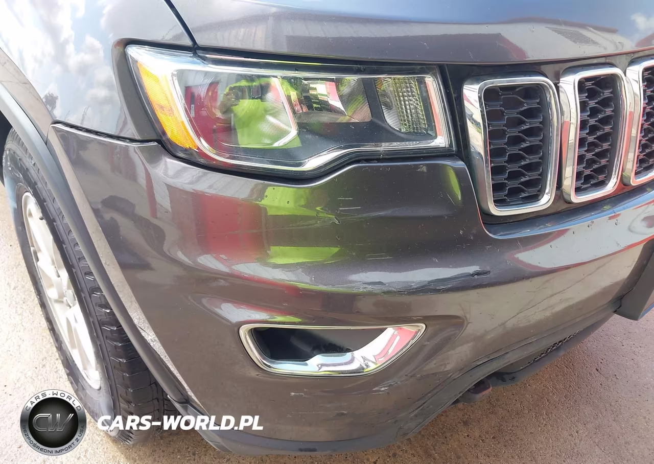 2020 Jeep Grand Cherokee Laredo E 4X4 VIN:1C4RJFAG4LC193985 - 6