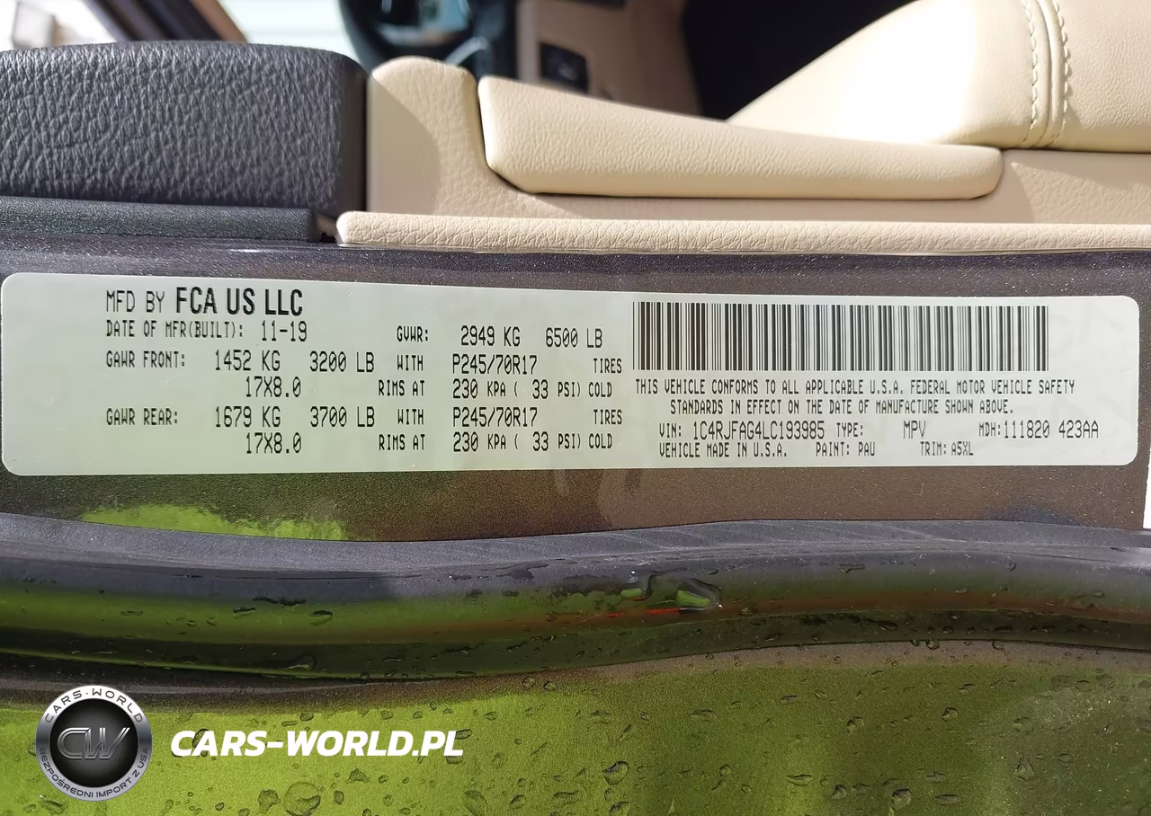 2020 Jeep Grand Cherokee Laredo E 4X4 VIN:1C4RJFAG4LC193985 - 9