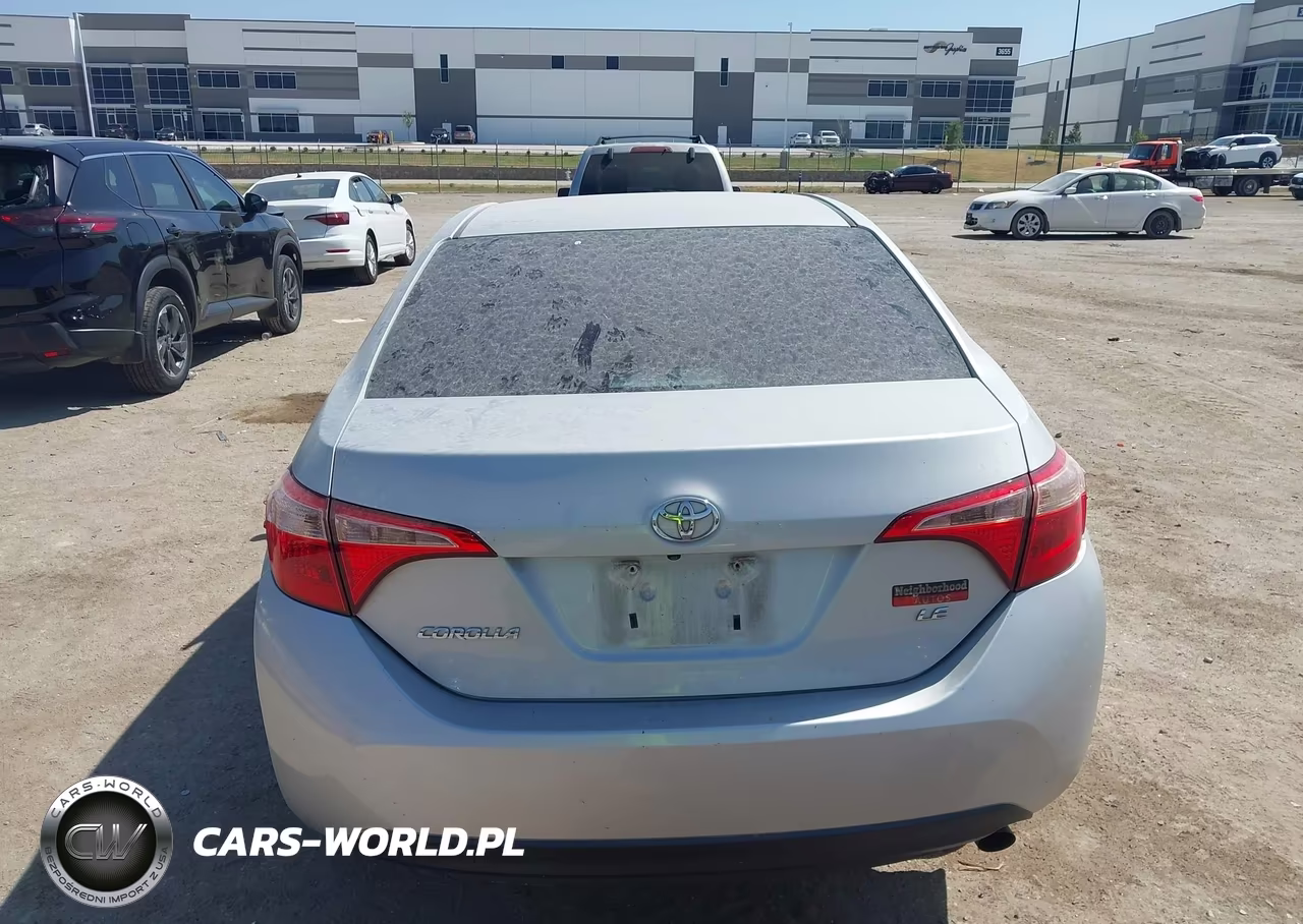 2018 Toyota Corolla Le VIN:2T1BURHEXJC987117 - 16