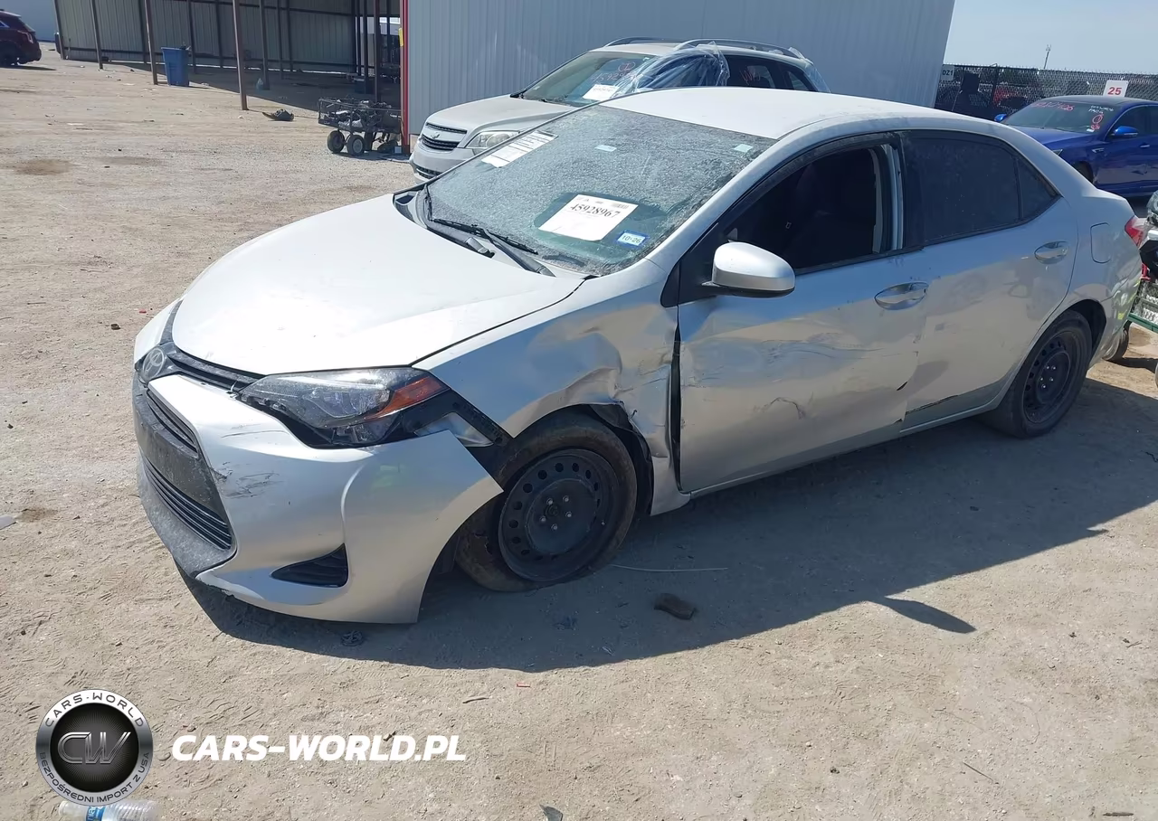 2018 Toyota Corolla Le VIN:2T1BURHEXJC987117 - 2