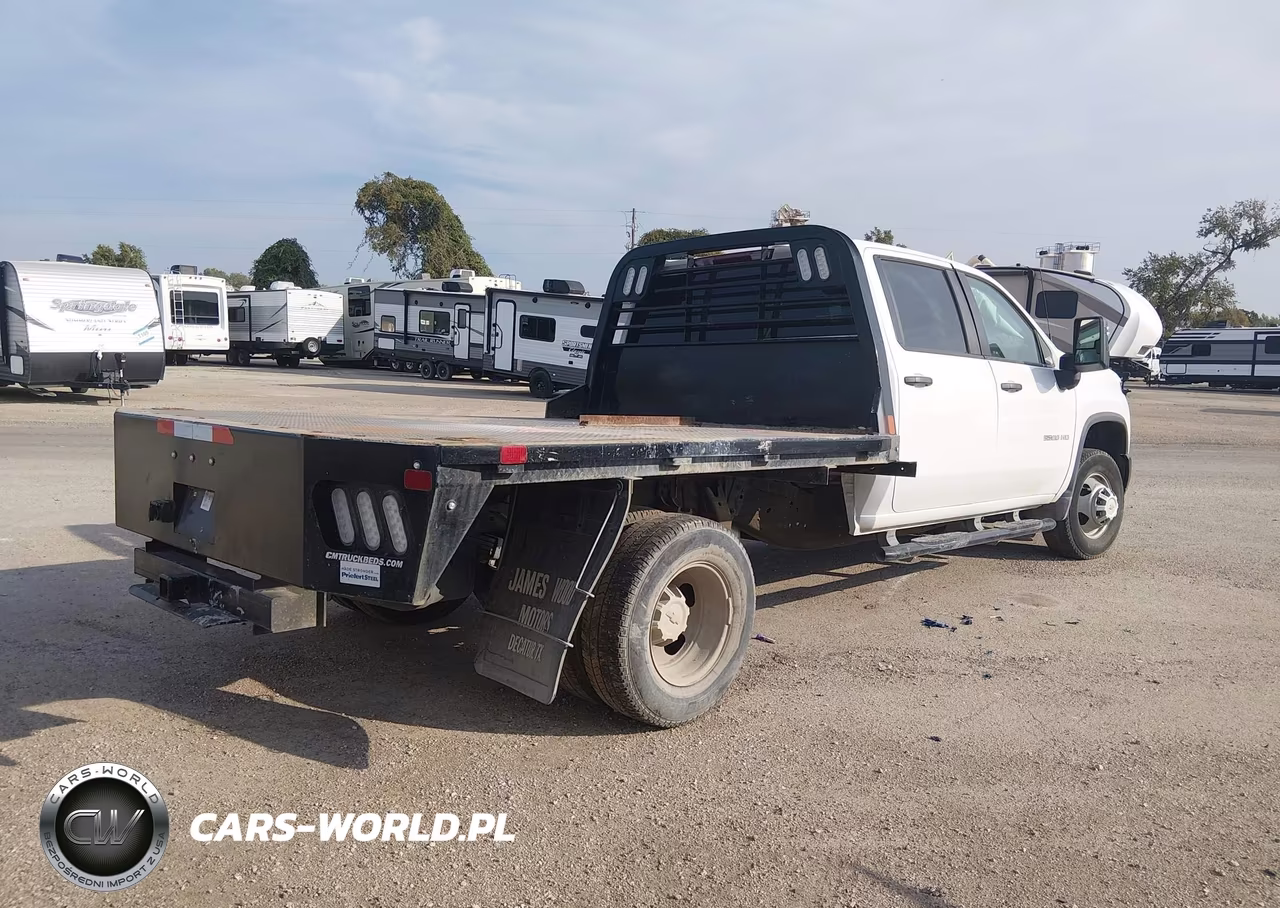 2024 Chevrolet Silverado 3500Hd Chassis Work Truck VIN:1GB4WRE74RF381778 - 4