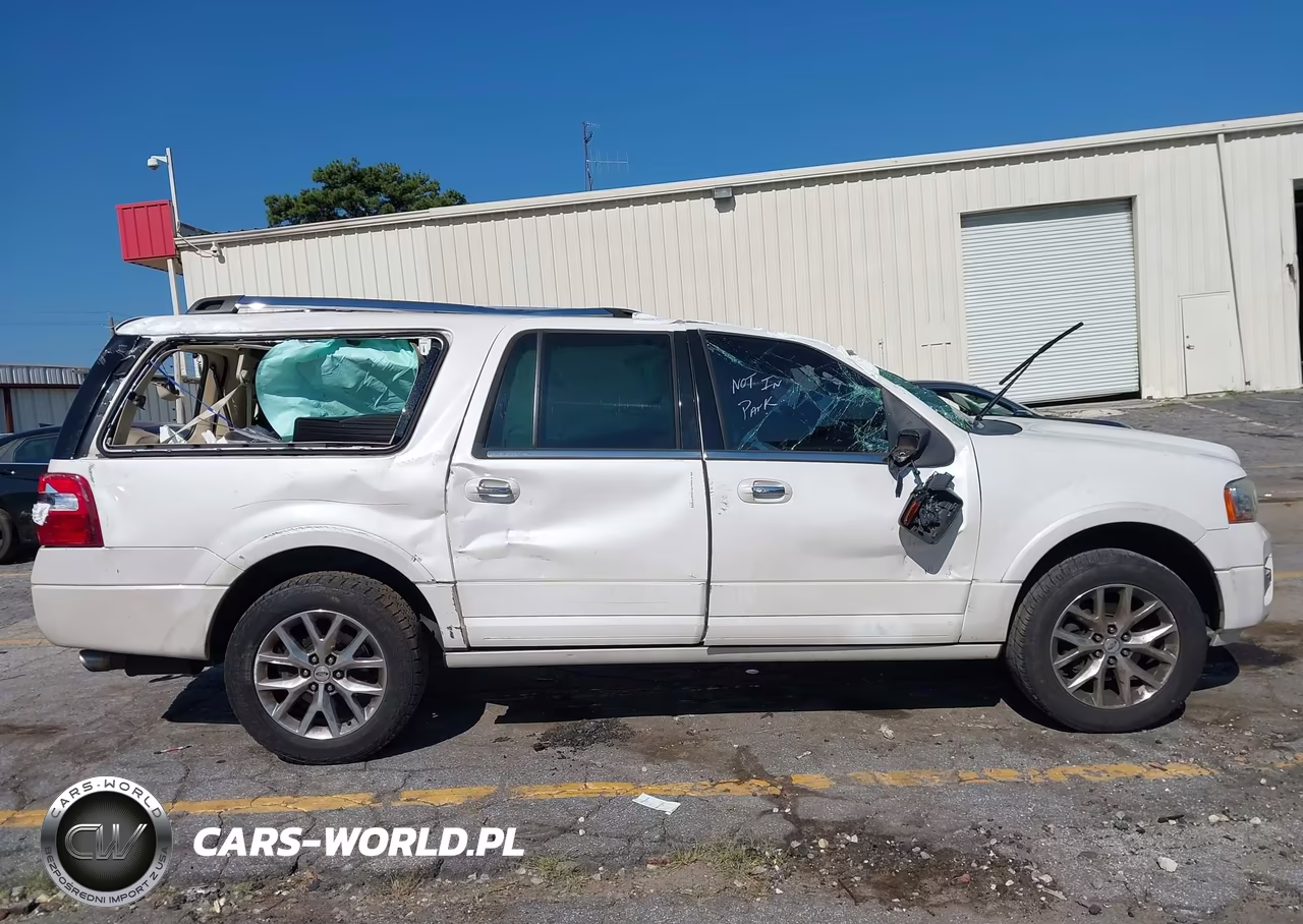 2015 Ford Expedition El Limited VIN:1FMJK1KT4FEF31382 - 13