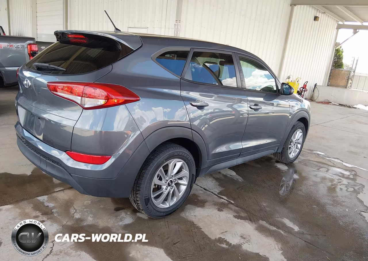 2018 Hyundai Tucson Se VIN:KM8J23A47JU635515 - 4
