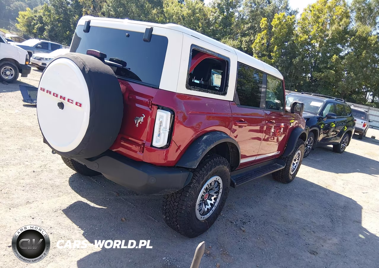 2026 Ford Bronco Outer Banks VIN:1FMEE8BH1TLA98348 - 4