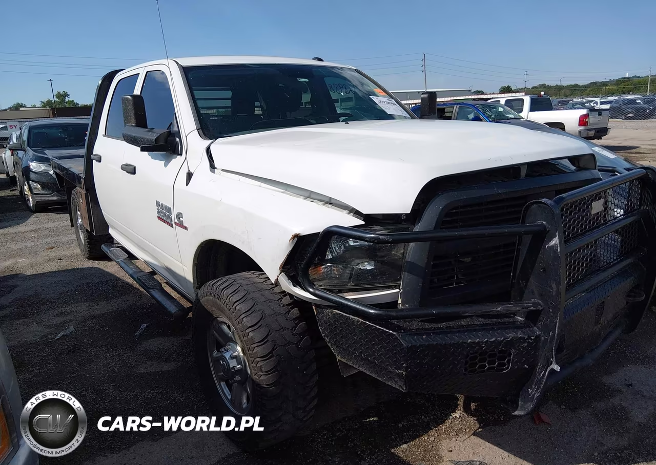 2017 Ram 2500 Tradesman 4X4 8' Box VIN:3C6UR5HL5HG707869 - 1