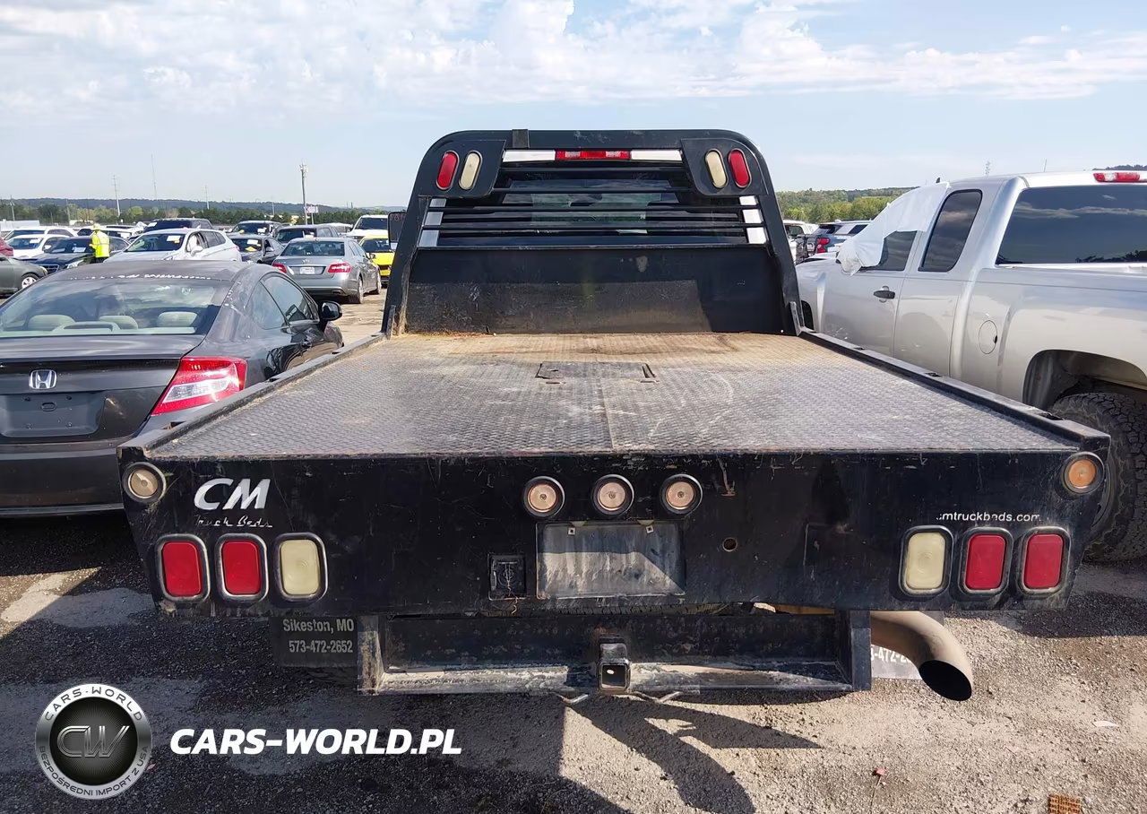 2017 Ram 2500 Tradesman 4X4 8' Box VIN:3C6UR5HL5HG707869 - 16