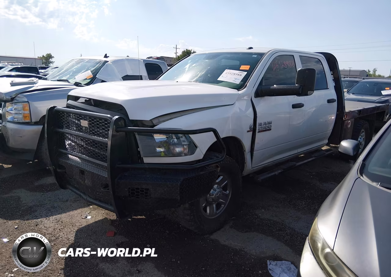 2017 Ram 2500 Tradesman 4X4 8' Box VIN:3C6UR5HL5HG707869 - 2