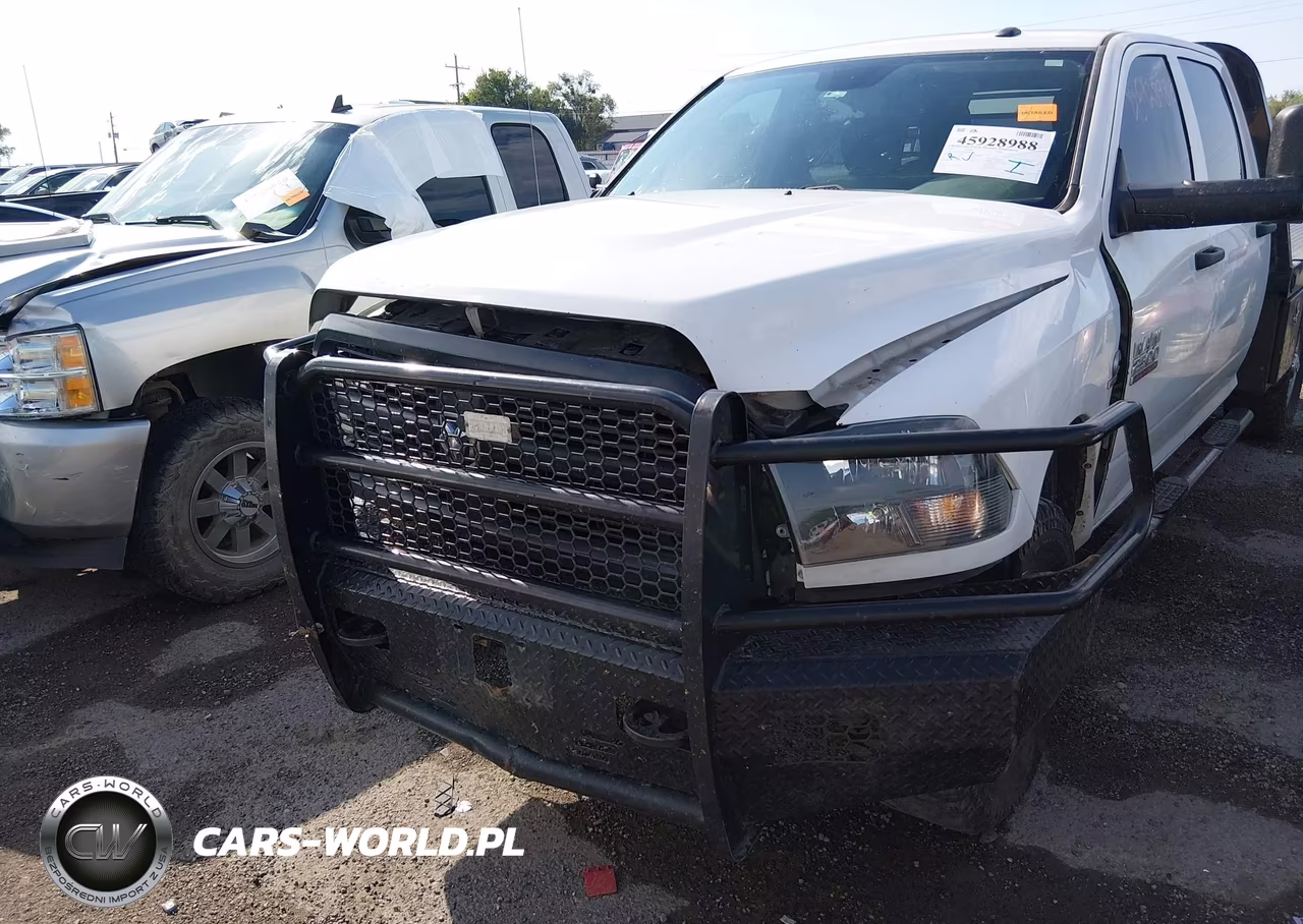 2017 Ram 2500 Tradesman 4X4 8' Box VIN:3C6UR5HL5HG707869 - 6