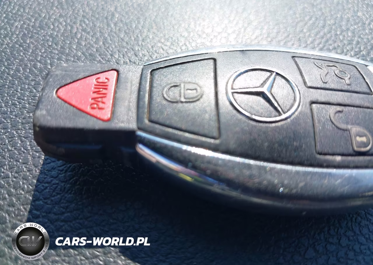 2011 Mercedes-Benz C 300 Sport 4Matic VIN:WDDGF8BB5BF654508 - 11