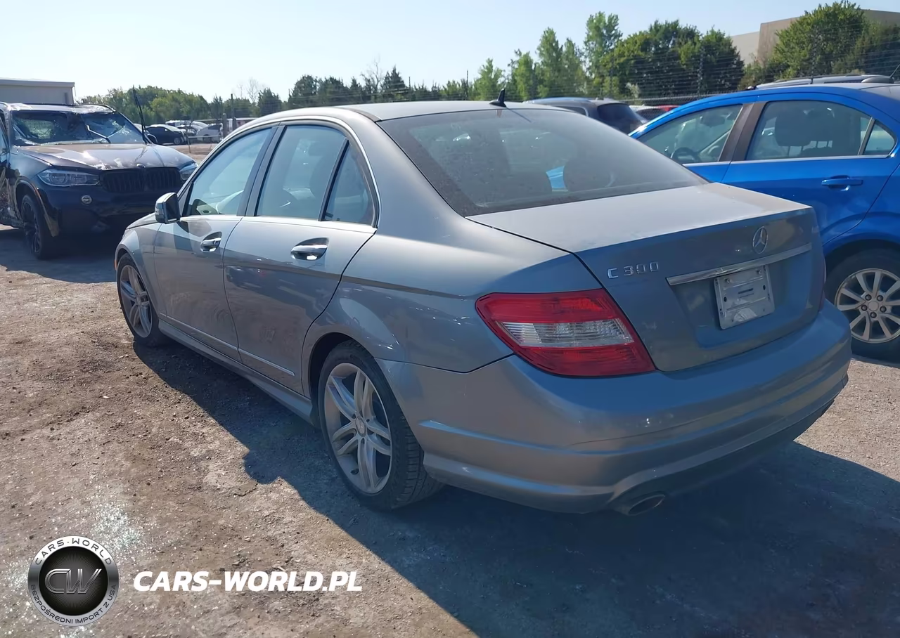 2011 Mercedes-Benz C 300 Sport 4Matic VIN:WDDGF8BB5BF654508 - 3