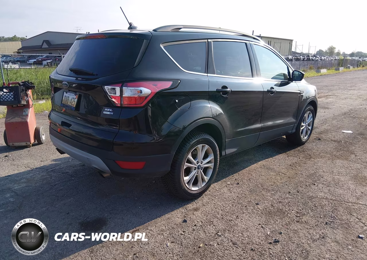 2018 Ford Escape Sel VIN:1FMCU9HD5JUA99126 - 4