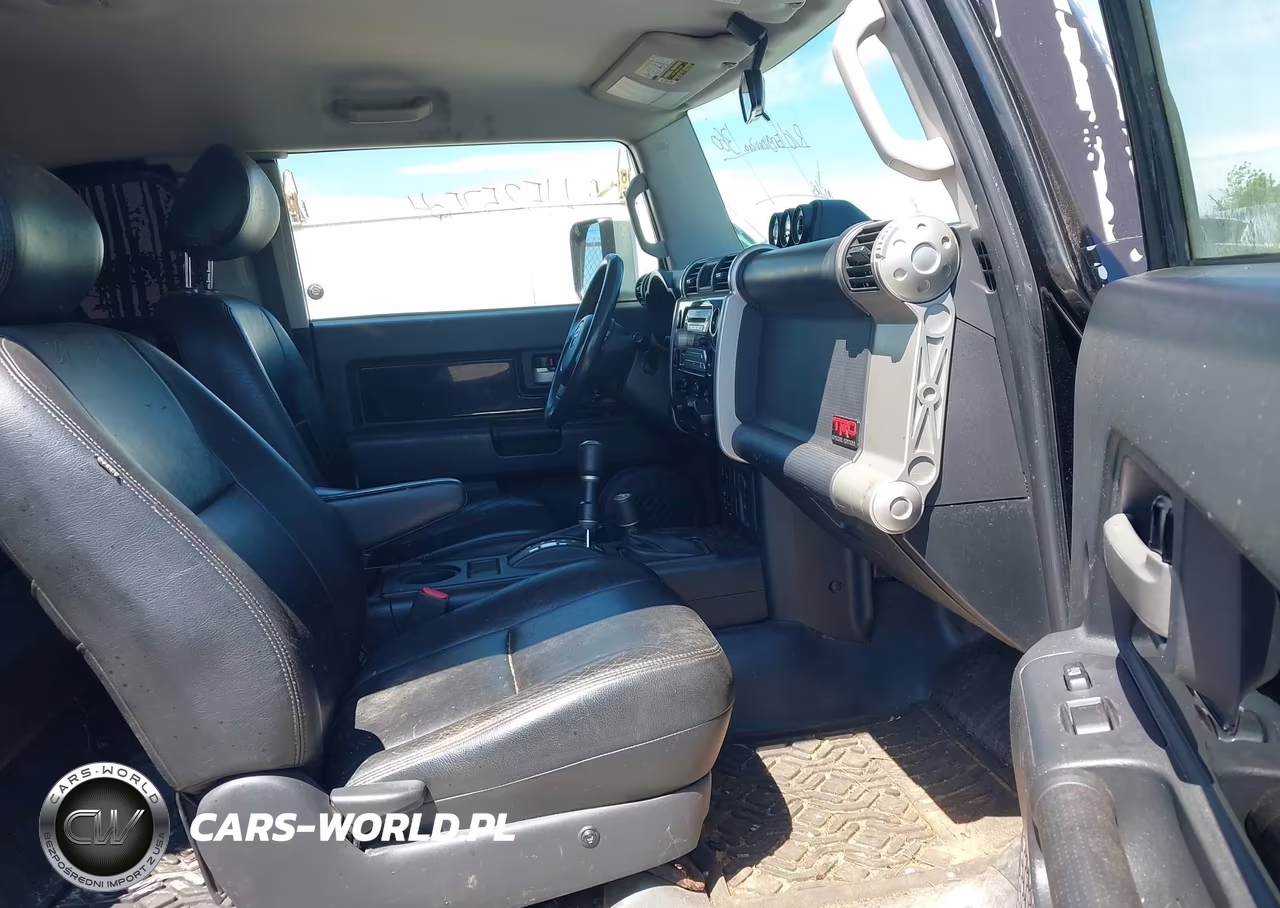 2007 Toyota Fj Cruiser VIN:JTEBU11F170057688 - 5