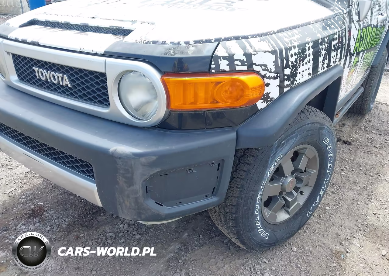 2007 Toyota Fj Cruiser VIN:JTEBU11F170057688 - 6