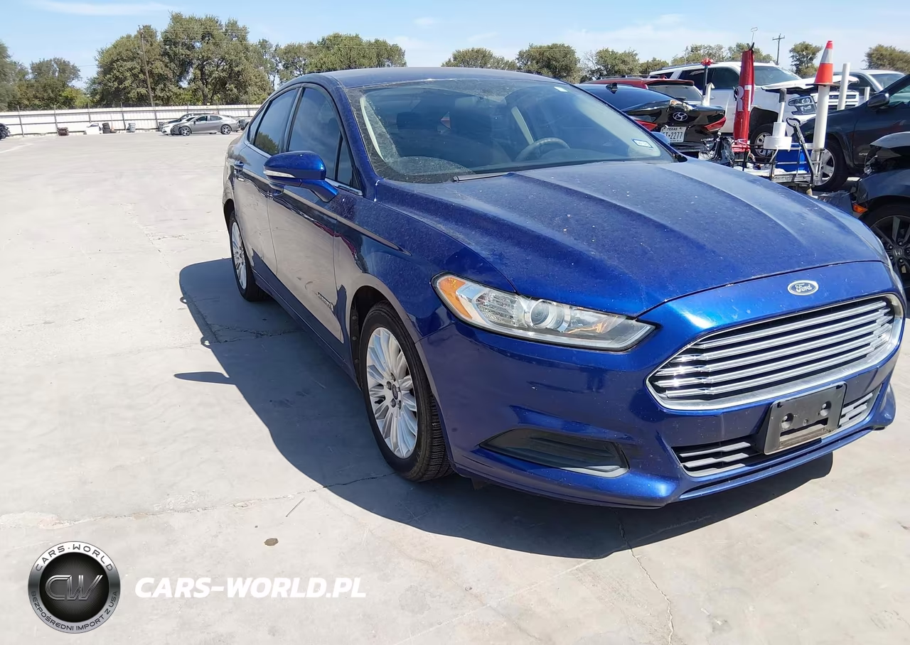 2013 Ford Fusion Hybrid Se – zdjęcie 1 z 13