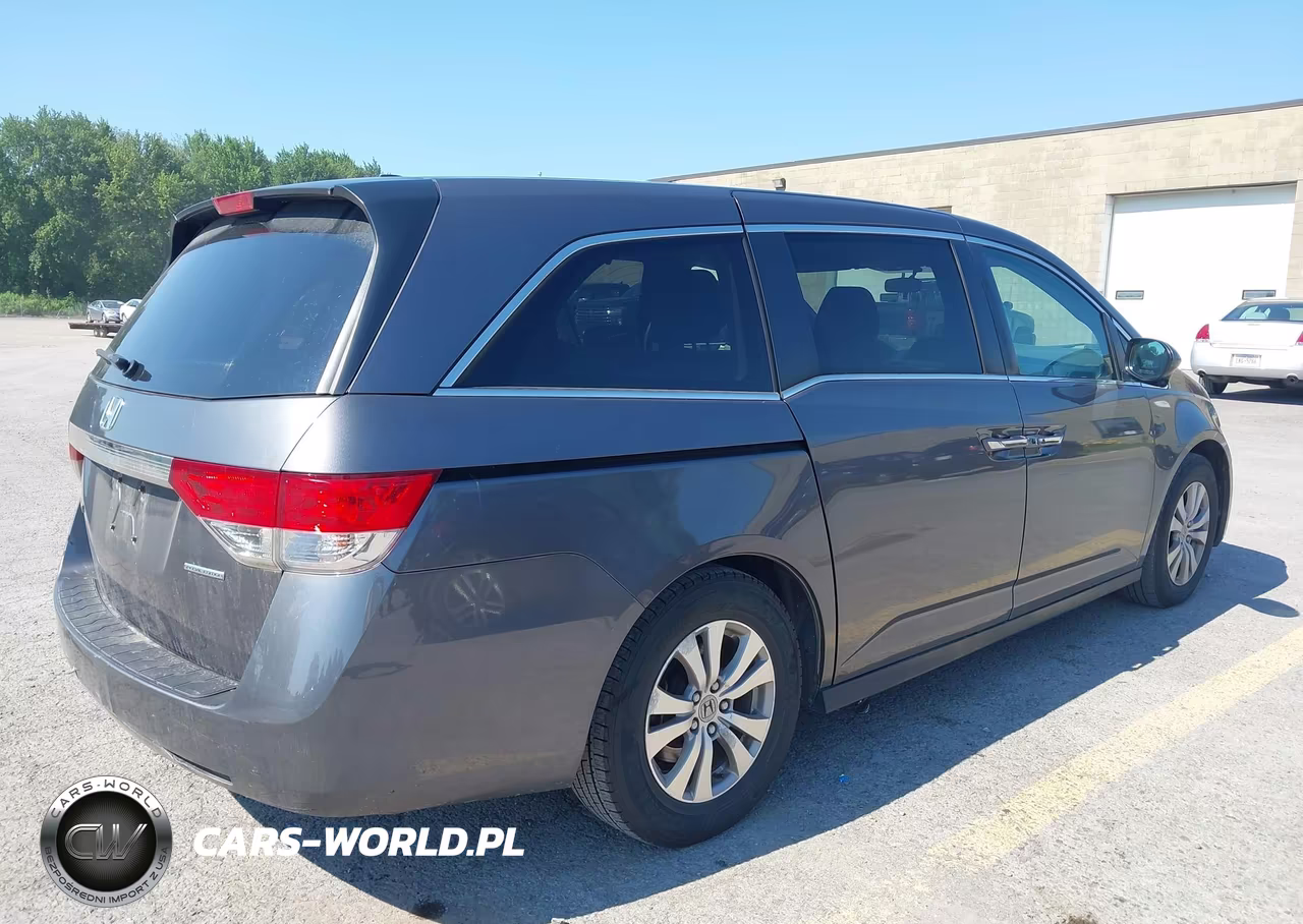 2017 Honda Odyssey Se VIN:5FNRL5H39HB019203 - 4