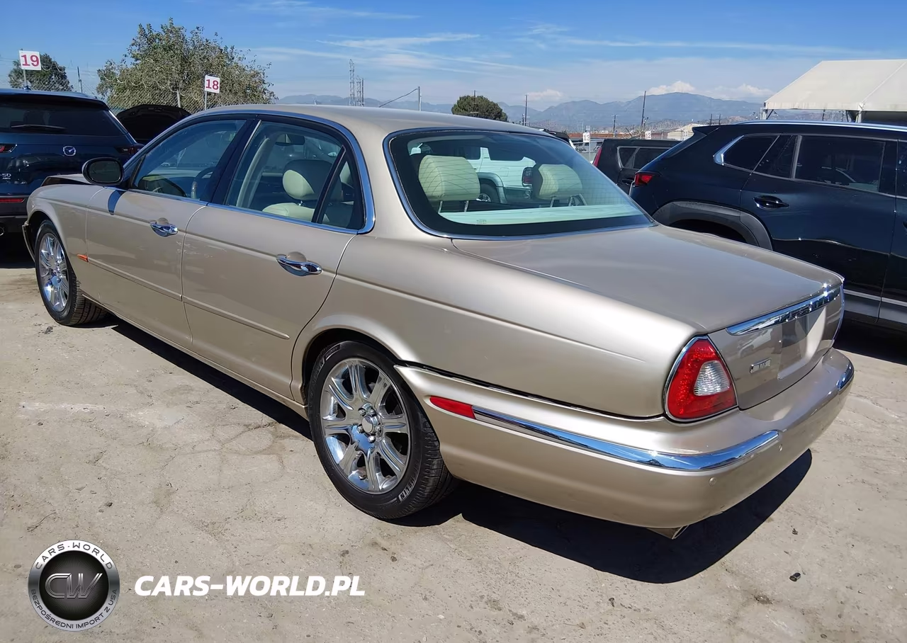 2004 Jaguar Xj Xj8 VIN:SAJWA71C64SG17698 - 3