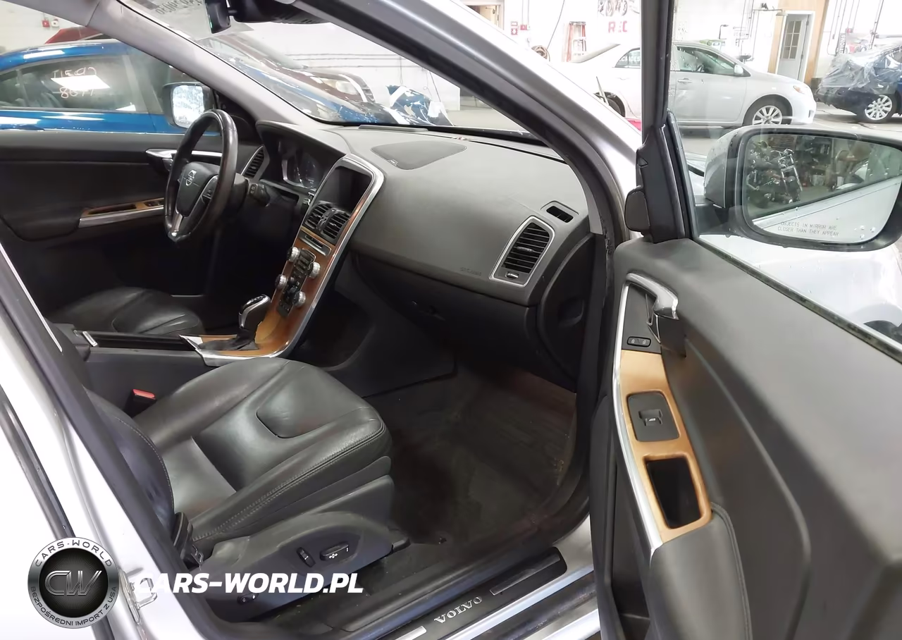 2017 Volvo Xc60 T6 Inscription VIN:YV449MRU6H2142211 - 5