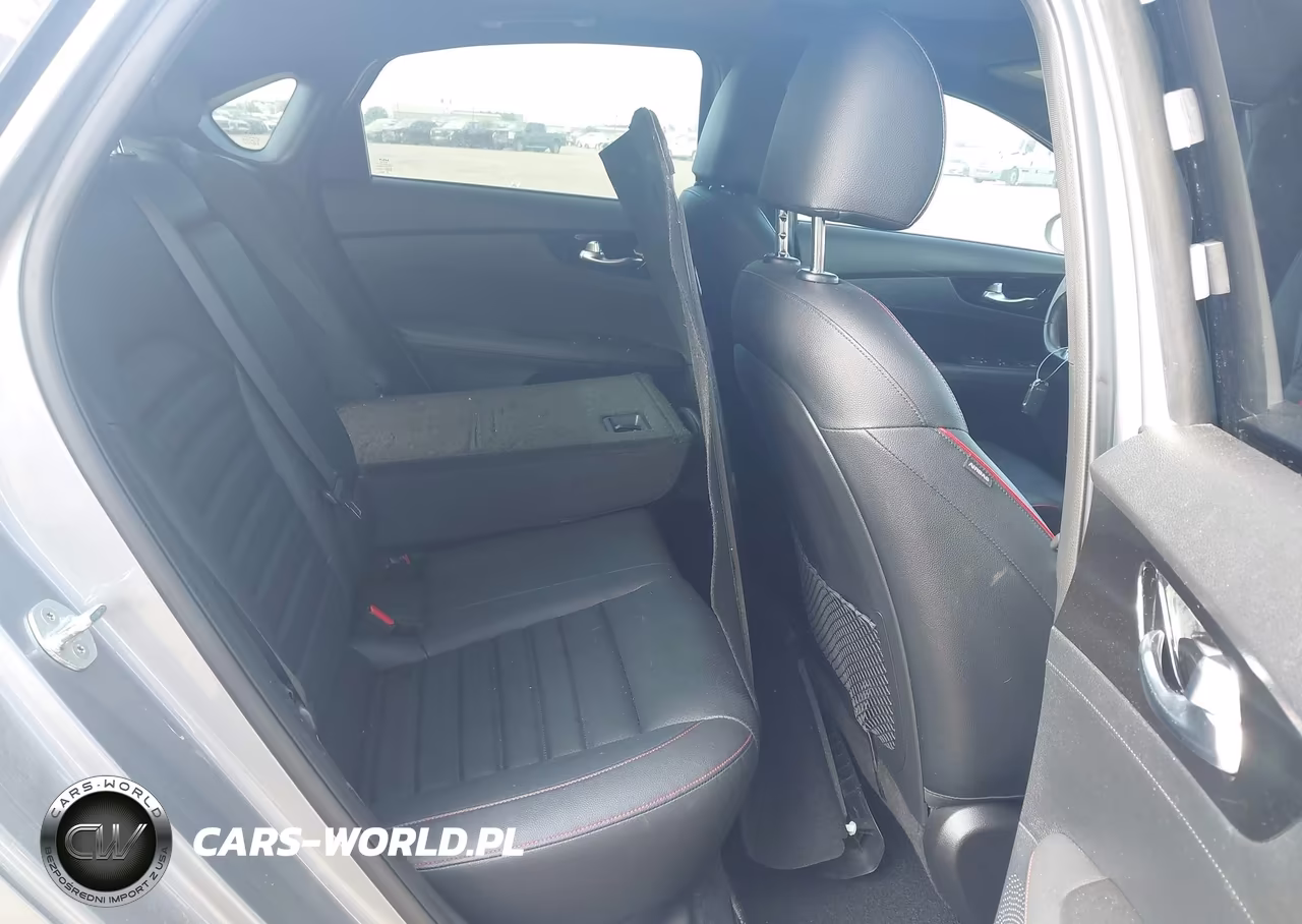 2023 Kia Forte Gt VIN:3KPF44AC3PE513646 - 8
