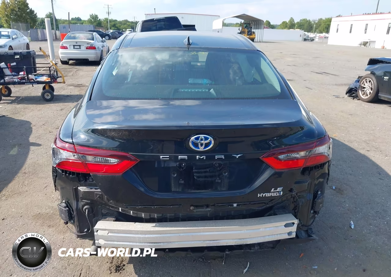 2024 Toyota Camry Hybrid Le VIN:4T1C31AK3RU626394 - 17