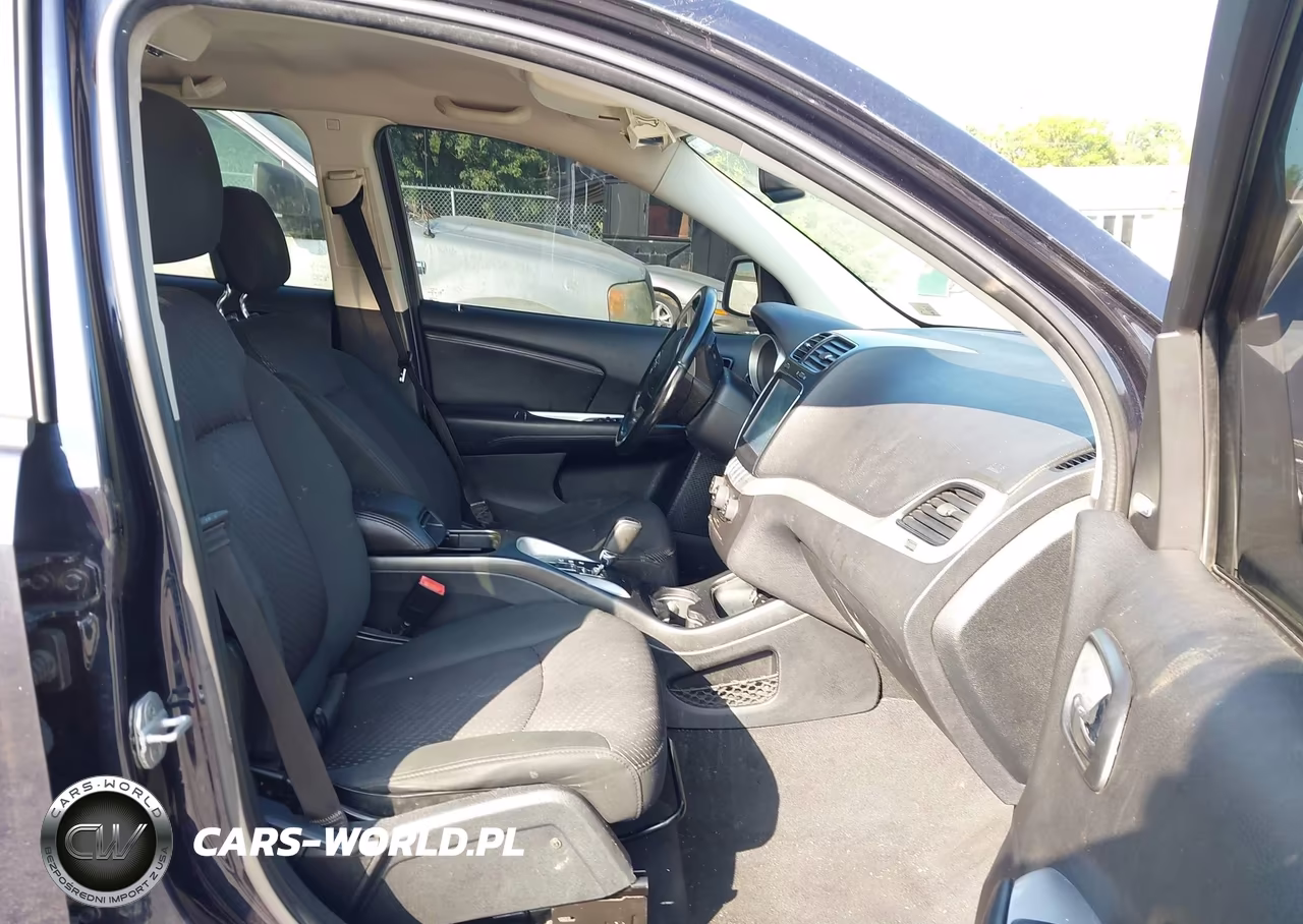 2011 Dodge Journey Crew VIN:3D4PG3FG0BT515802 - 5