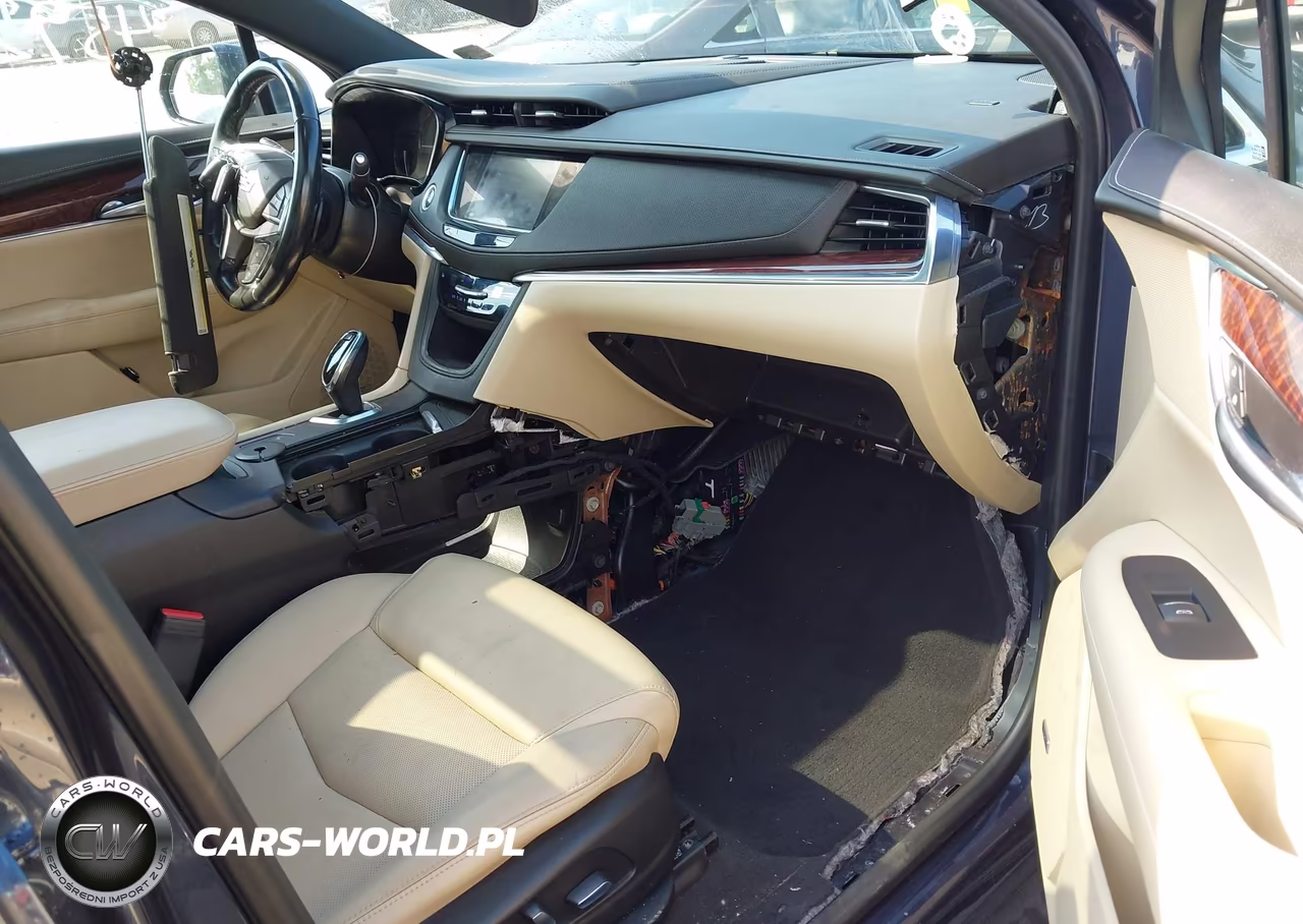 2018 Cadillac Xt5 Luxury VIN:1GYKNDRS6JZ241865 - 5
