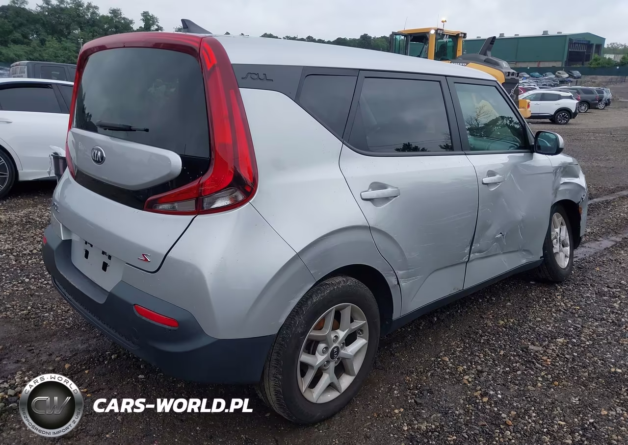 2021 Kia Soul S VIN:KNDJ23AU8M7749112 - 4