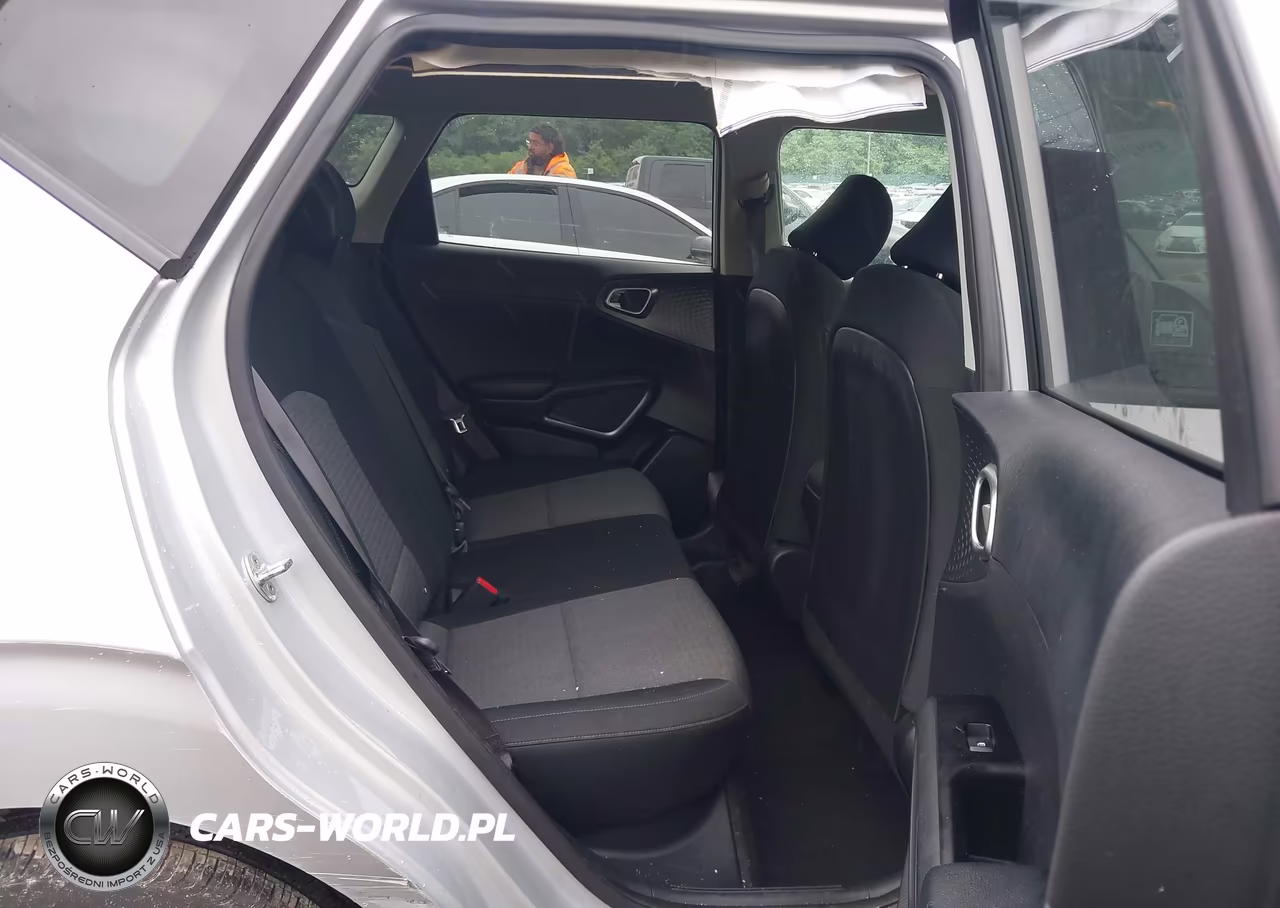 2021 Kia Soul S VIN:KNDJ23AU8M7749112 - 8