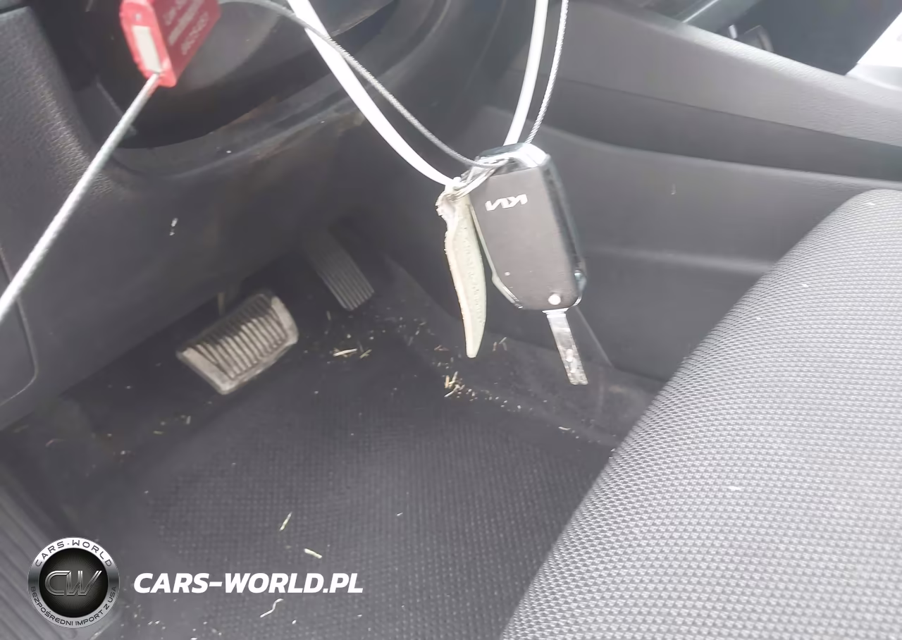 2024 Kia Forte Lxs VIN:3KPF24AD7RE695529 - 11
