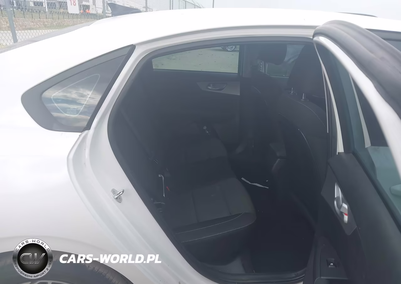 2024 Kia Forte Lxs VIN:3KPF24AD7RE695529 - 8