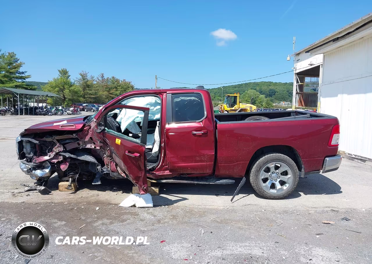 2019 Ram 1500 Big Horn-Lone Star 4X4 6'4 Box VIN:1C6SRFBT2KN636411 - 14