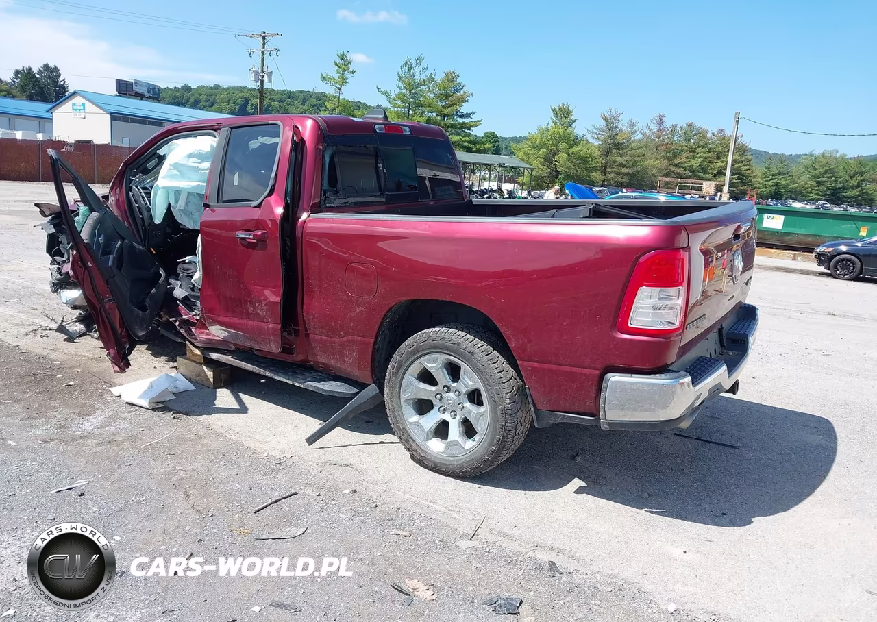 2019 Ram 1500 Big Horn-Lone Star 4X4 6'4 Box VIN:1C6SRFBT2KN636411 - 3