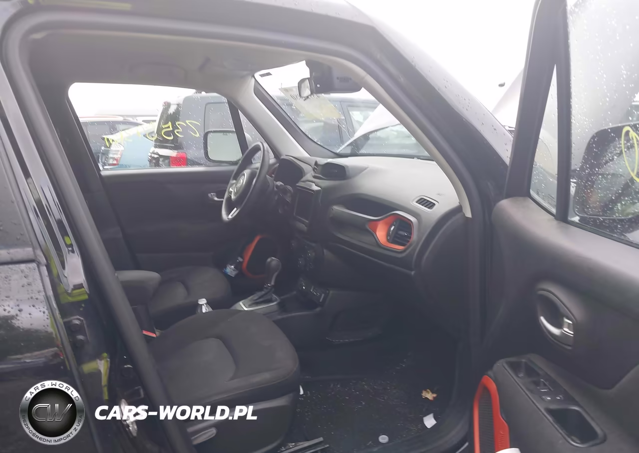 2019 Jeep Renegade Upland 4X4 VIN:ZACNJBAB6KPK20316 - 5