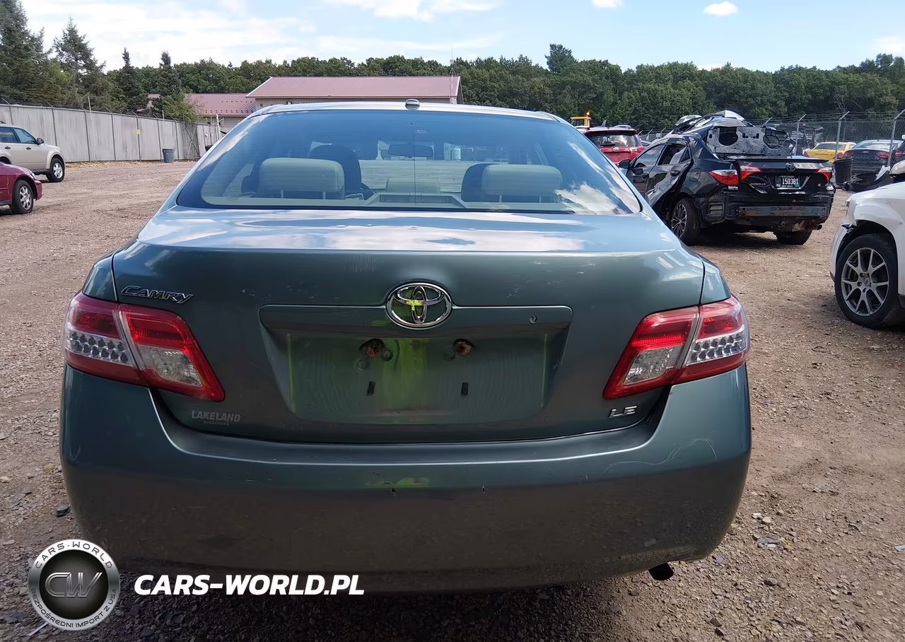 2011 Toyota Camry Le VIN:4T4BF3EKXBR157499 - 17