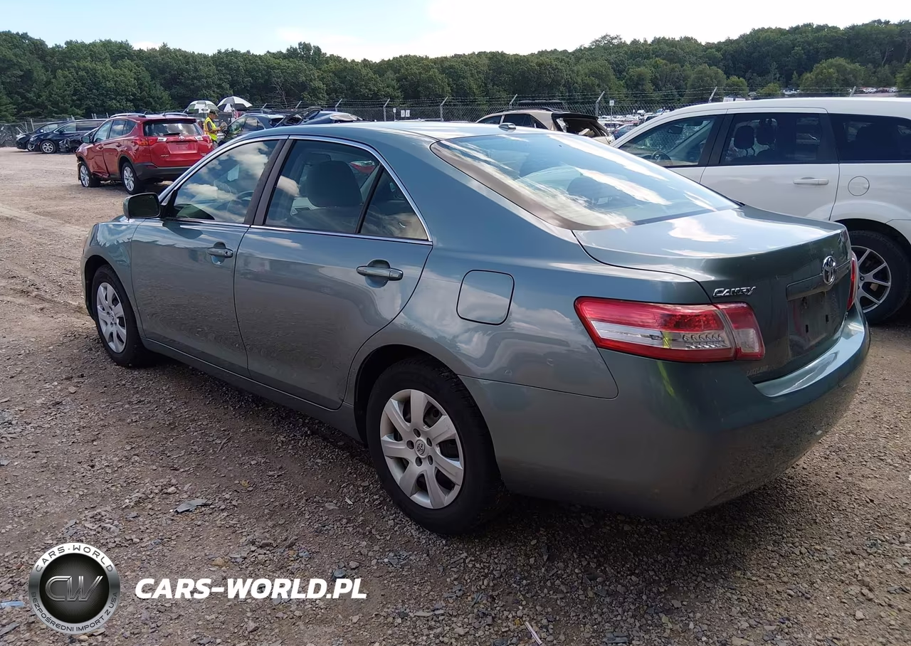 2011 Toyota Camry Le VIN:4T4BF3EKXBR157499 - 3