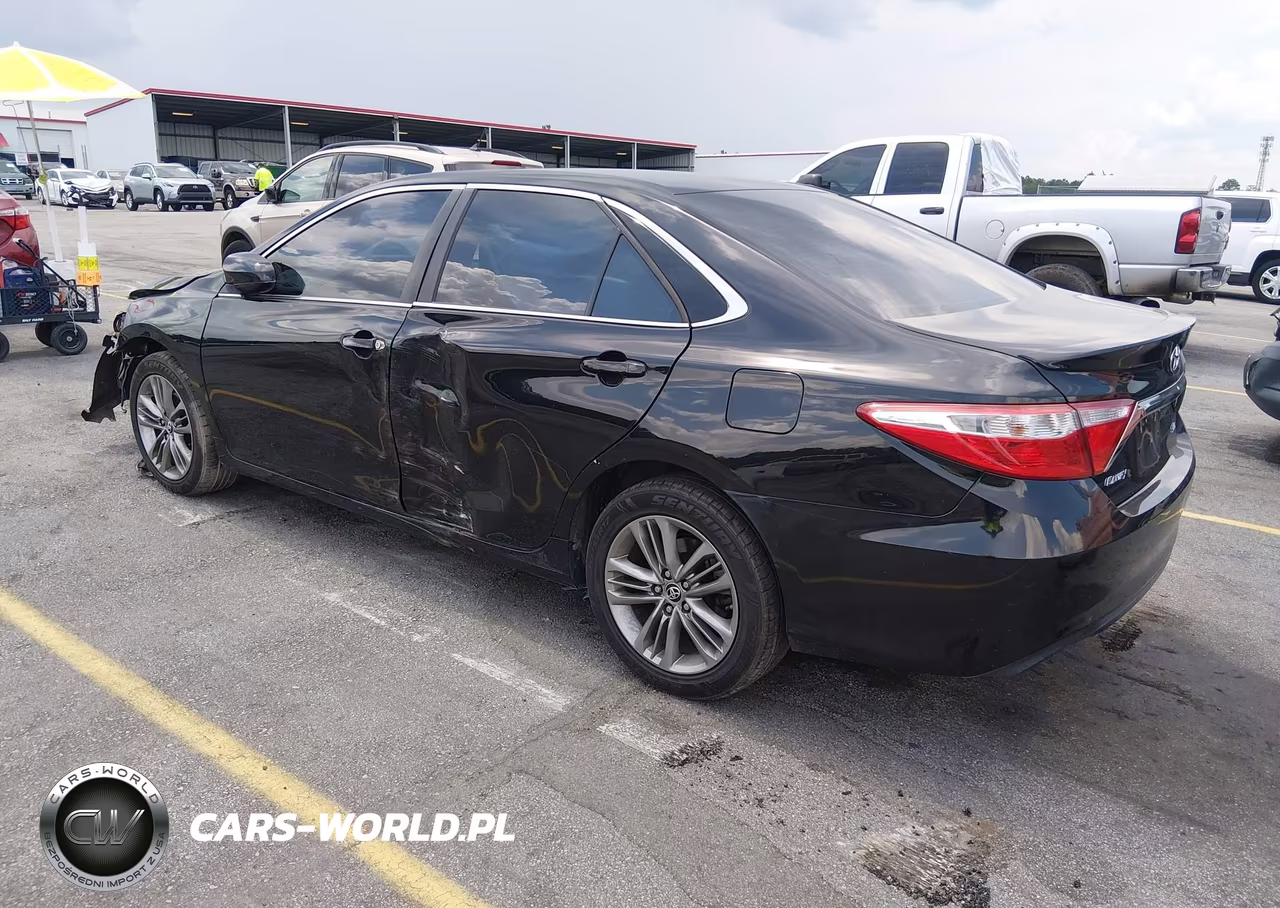2016 Toyota Camry Se VIN:4T1BF1FK7GU513248 - 3