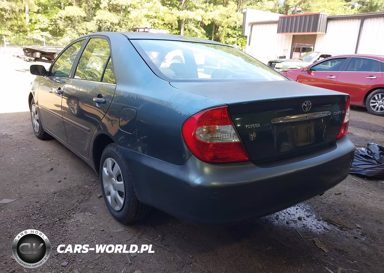 2003 Toyota Camry Le VIN:4T1BE32K83U656384 - 3