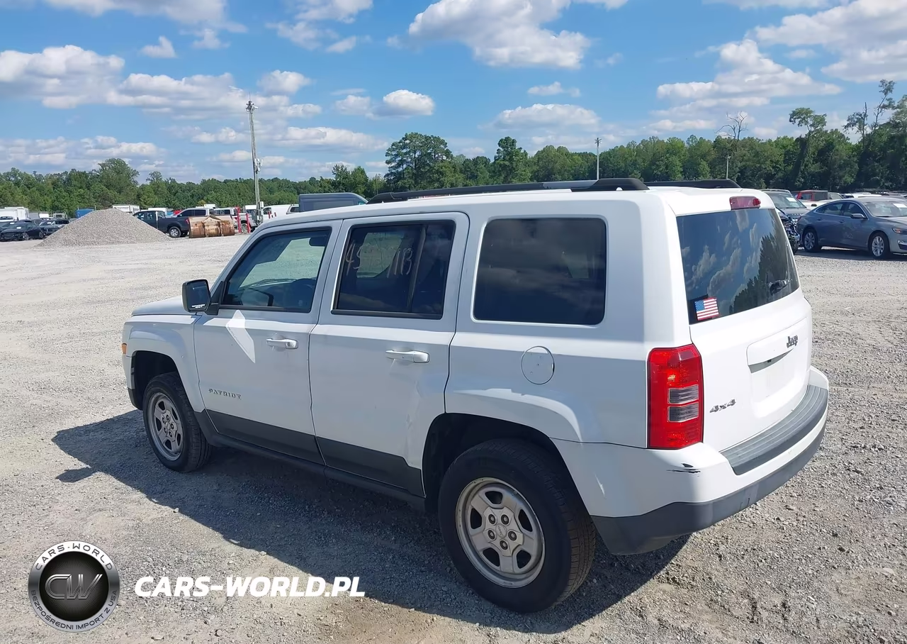 2012 Jeep Patriot Sport VIN:1C4NJRBB7CD576767 - 3