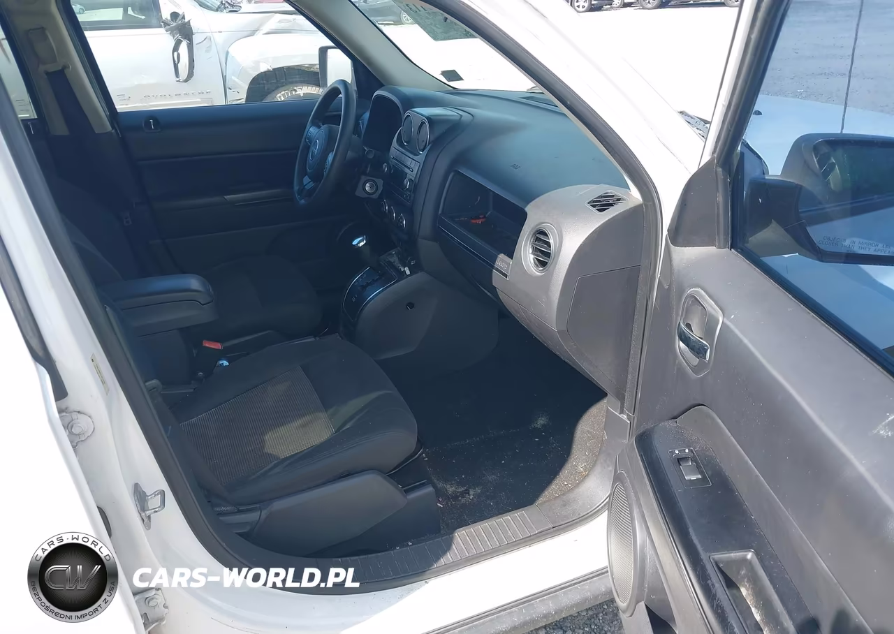2012 Jeep Patriot Sport VIN:1C4NJRBB7CD576767 - 5