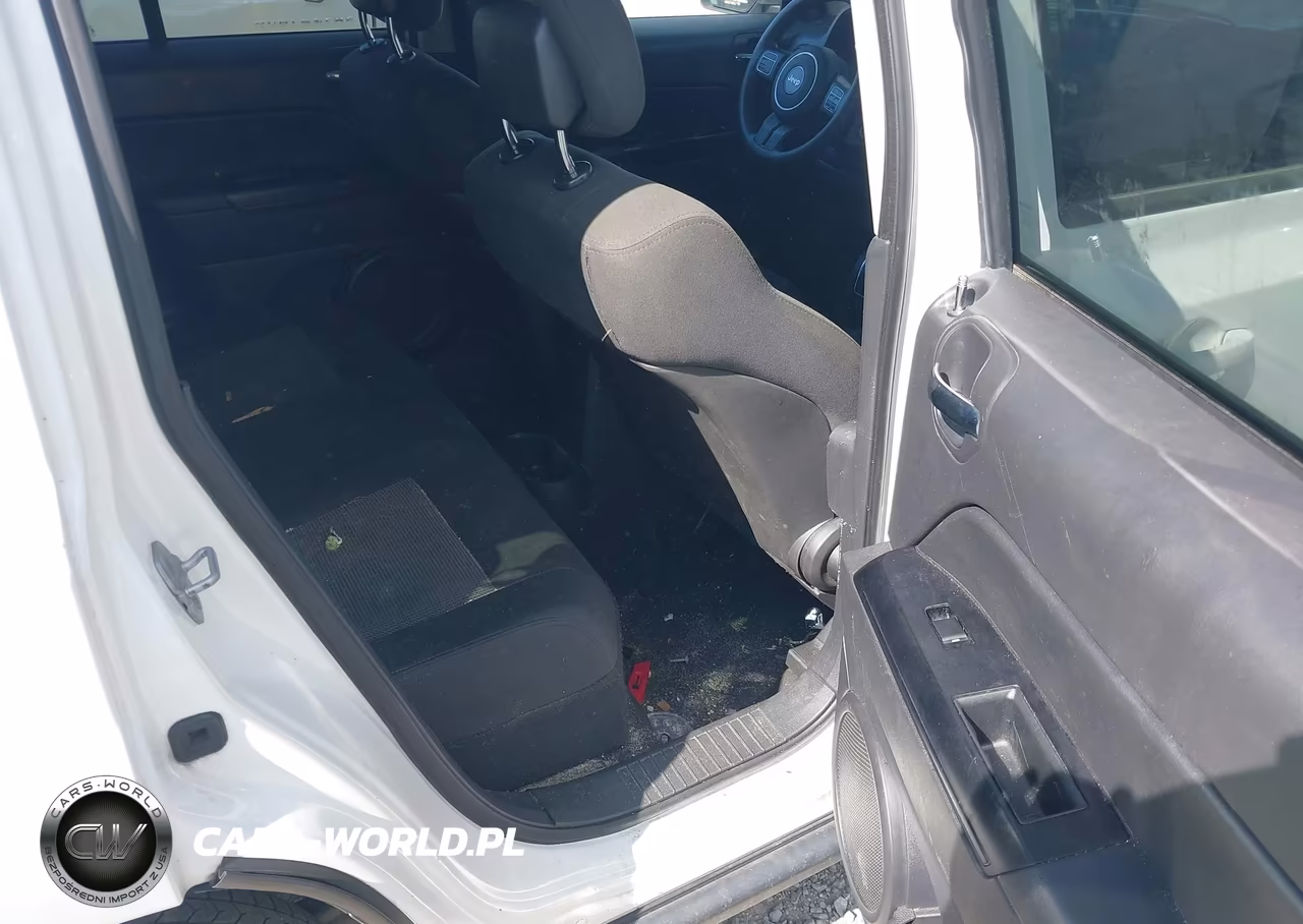 2012 Jeep Patriot Sport VIN:1C4NJRBB7CD576767 - 8