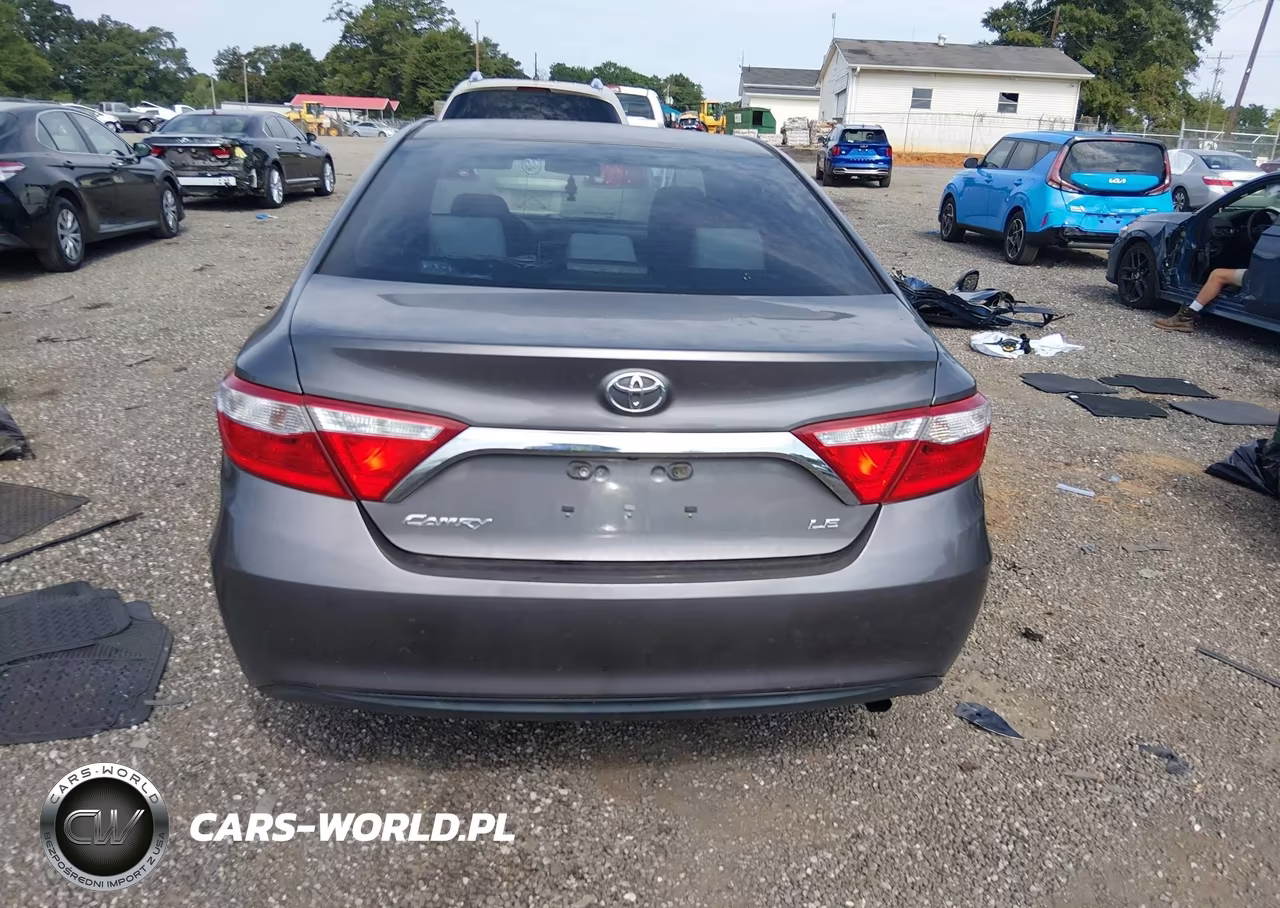 2016 Toyota Camry Le VIN:4T1BF1FK1GU209848 - 16
