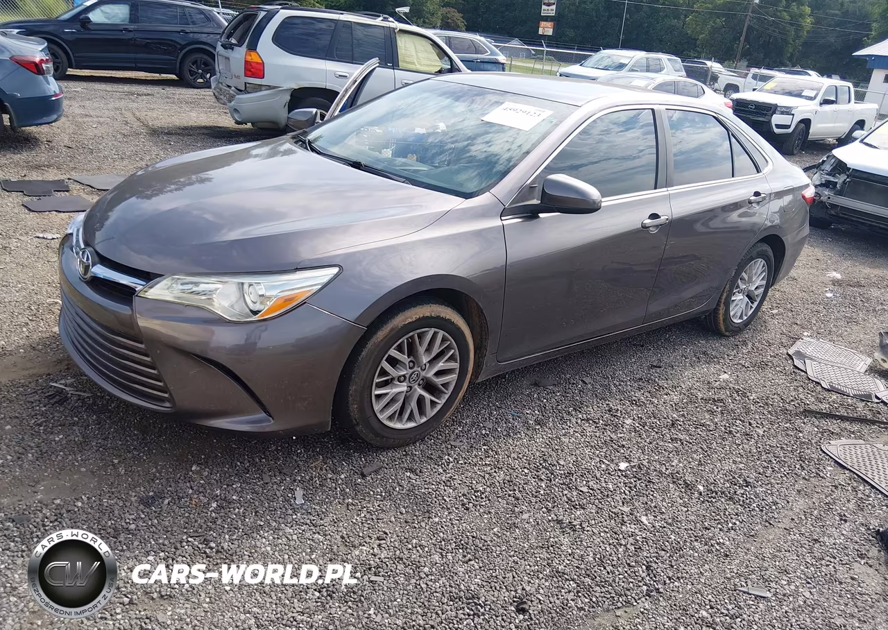 2016 Toyota Camry Le VIN:4T1BF1FK1GU209848 - 2