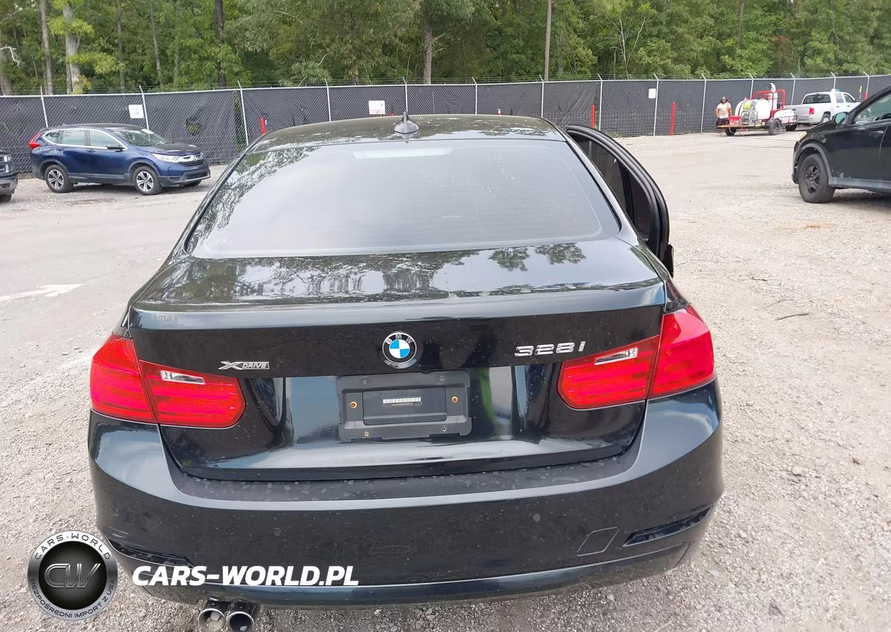 2015 BMW 328I xDrive VIN:WBA3B3G50FNR89176 - 17