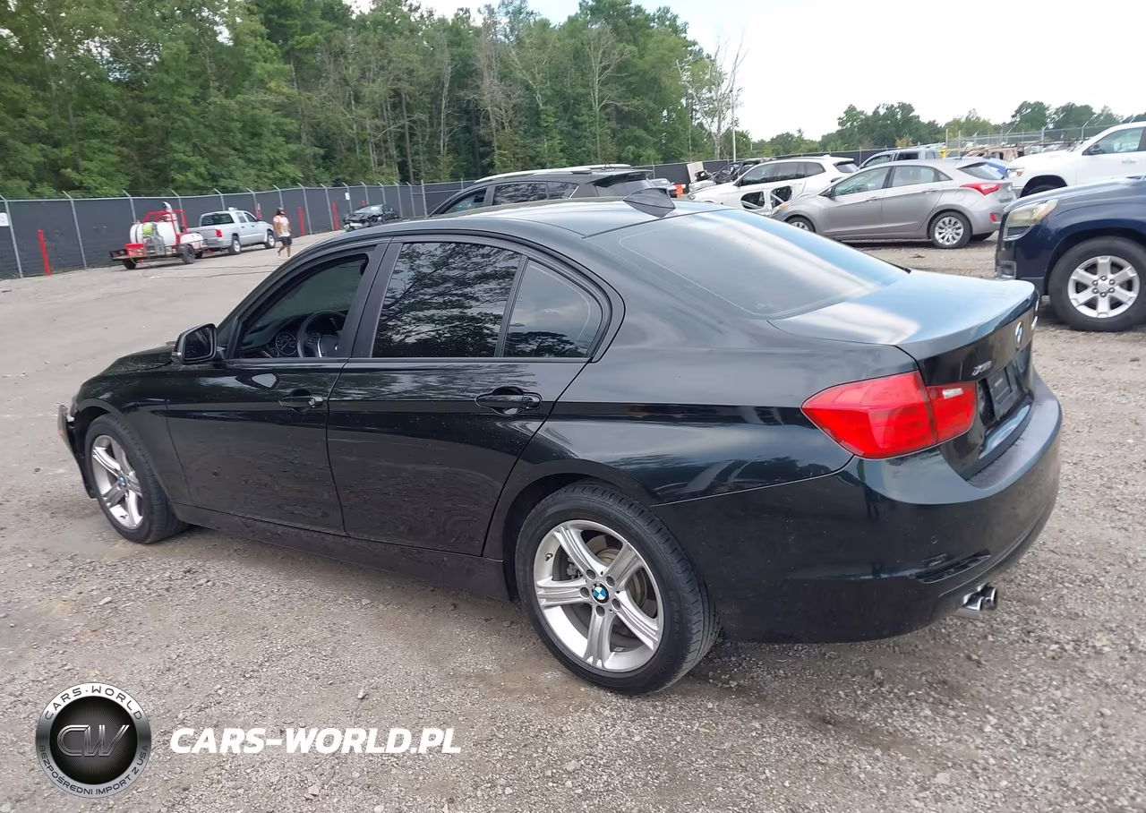 2015 BMW 328I xDrive VIN:WBA3B3G50FNR89176 - 3