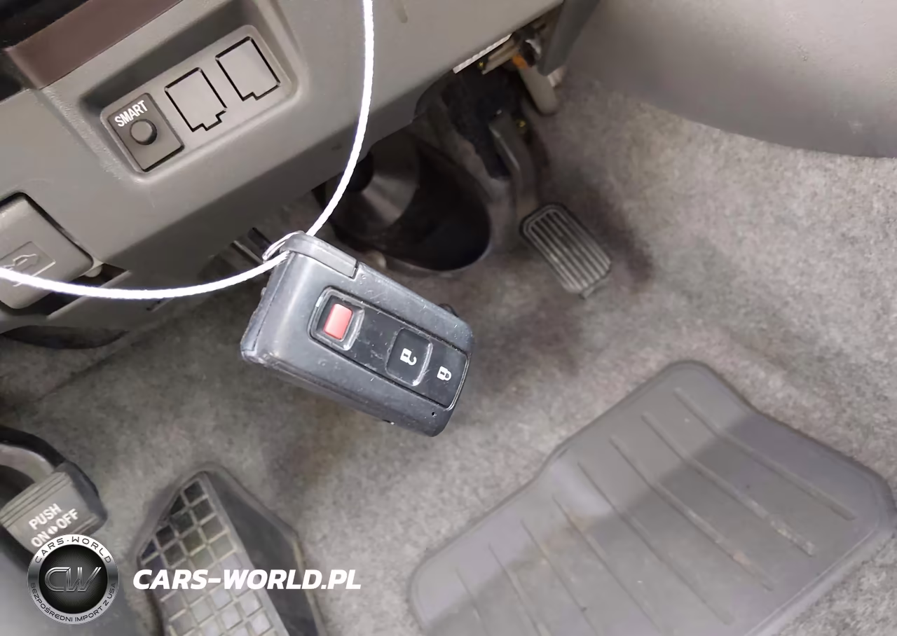 2004 Toyota Prius VIN:JTDKB20U240033329 - 11