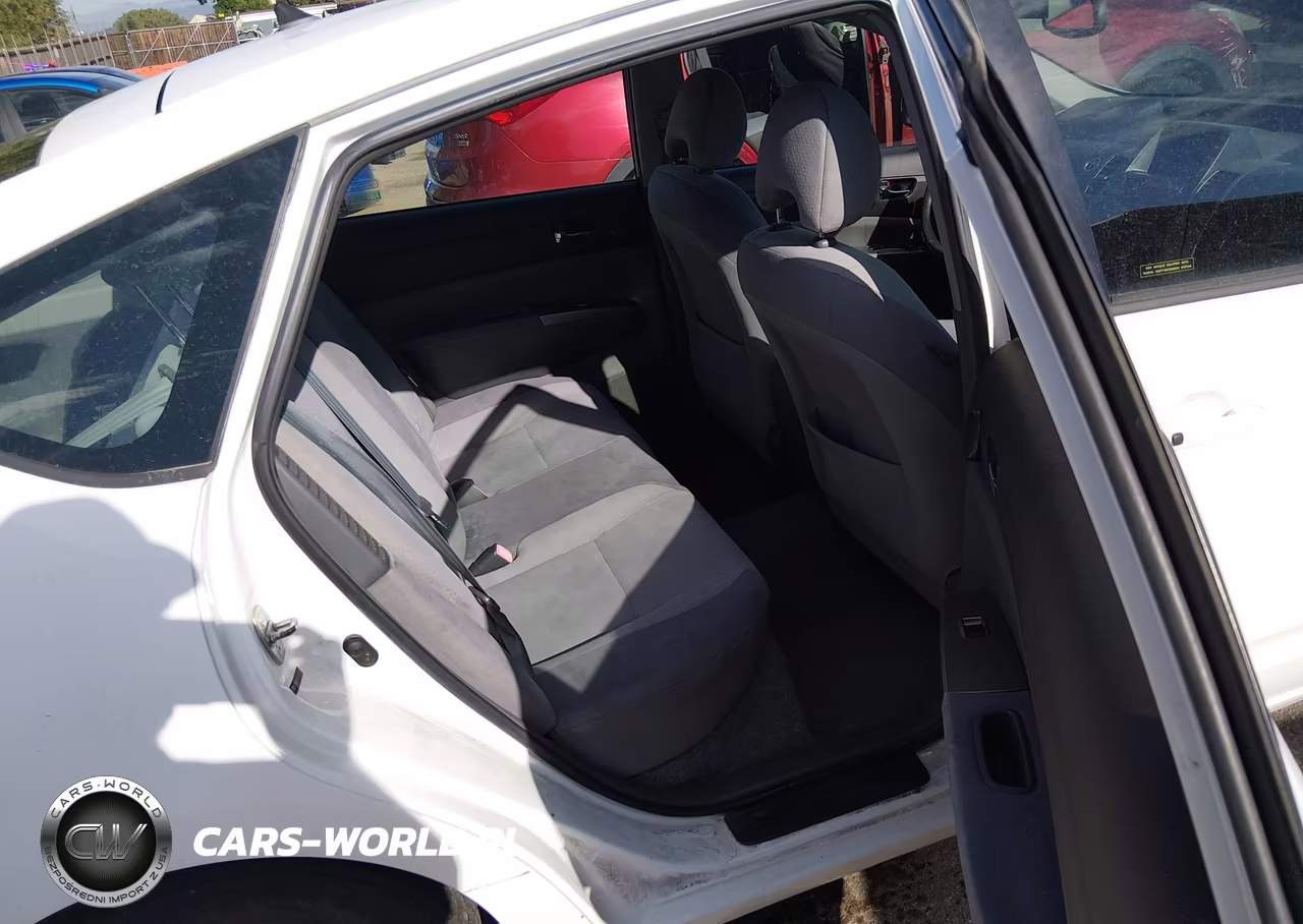 2004 Toyota Prius VIN:JTDKB20U240033329 - 8