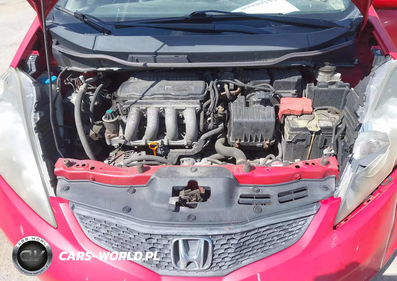 2013 Honda Fit VIN:JHMGE8H32DC011839 - 10