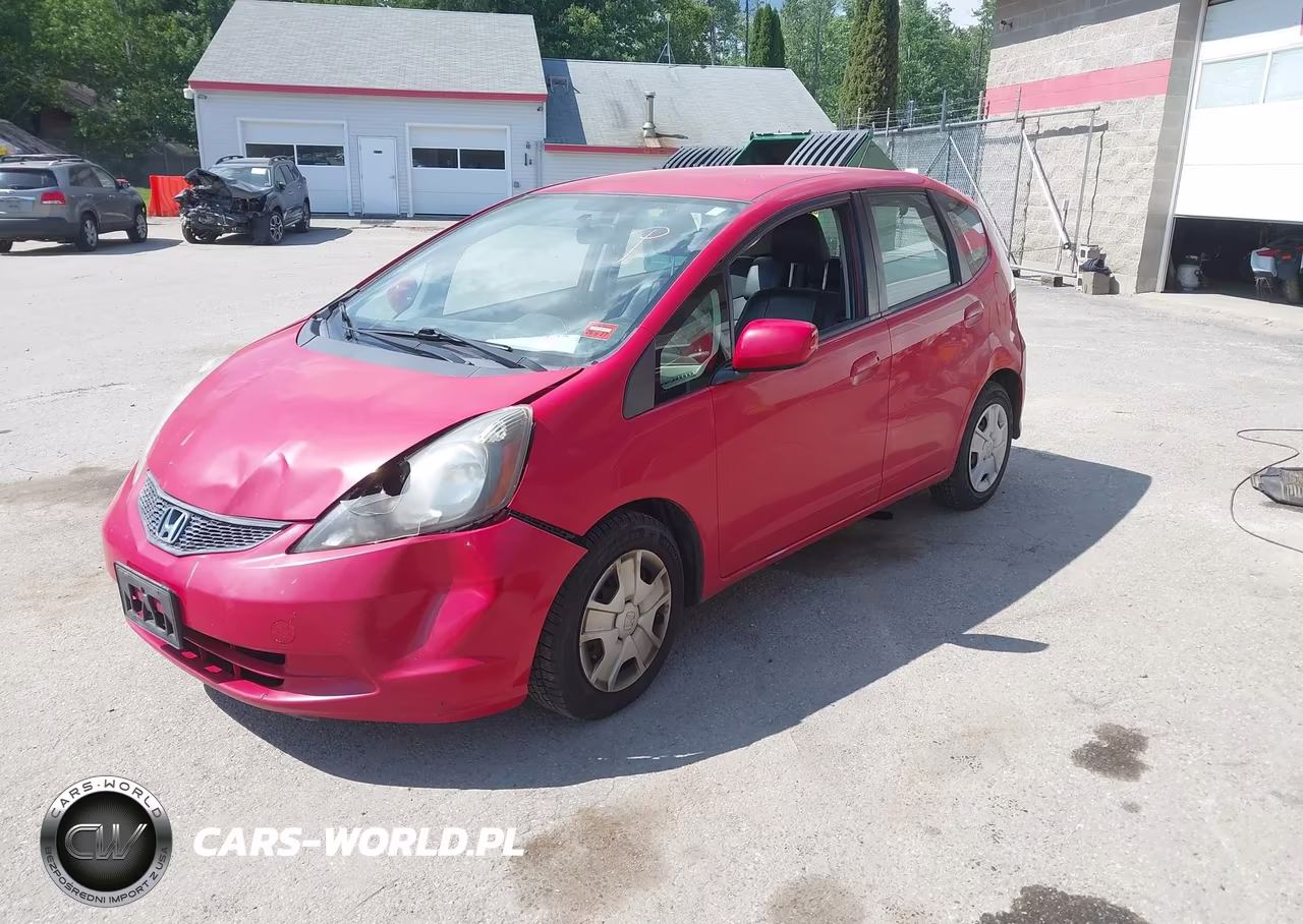 2013 Honda Fit VIN:JHMGE8H32DC011839 - 2