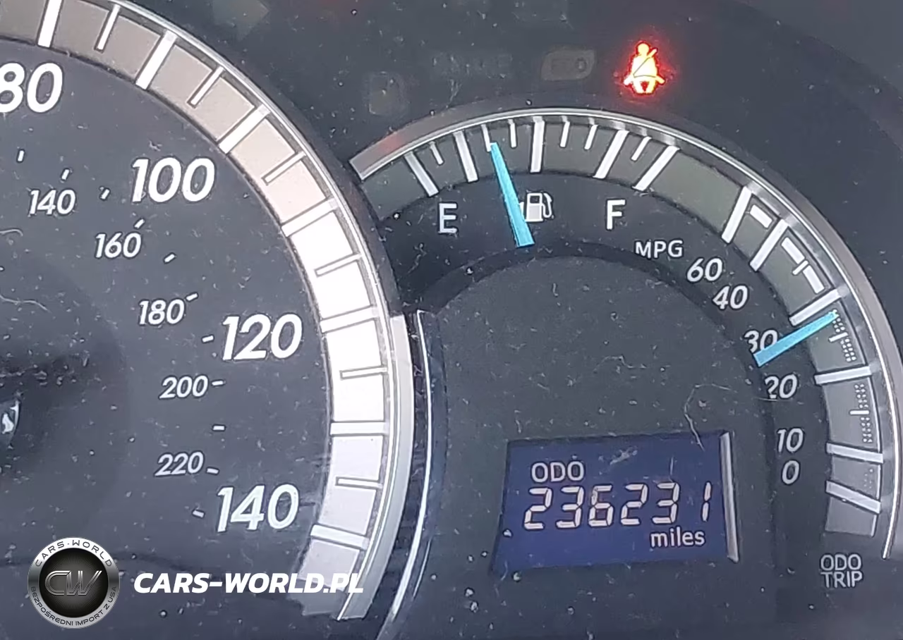 2014 Toyota Camry Se VIN:4T1BF1FK6EU744199 - 15