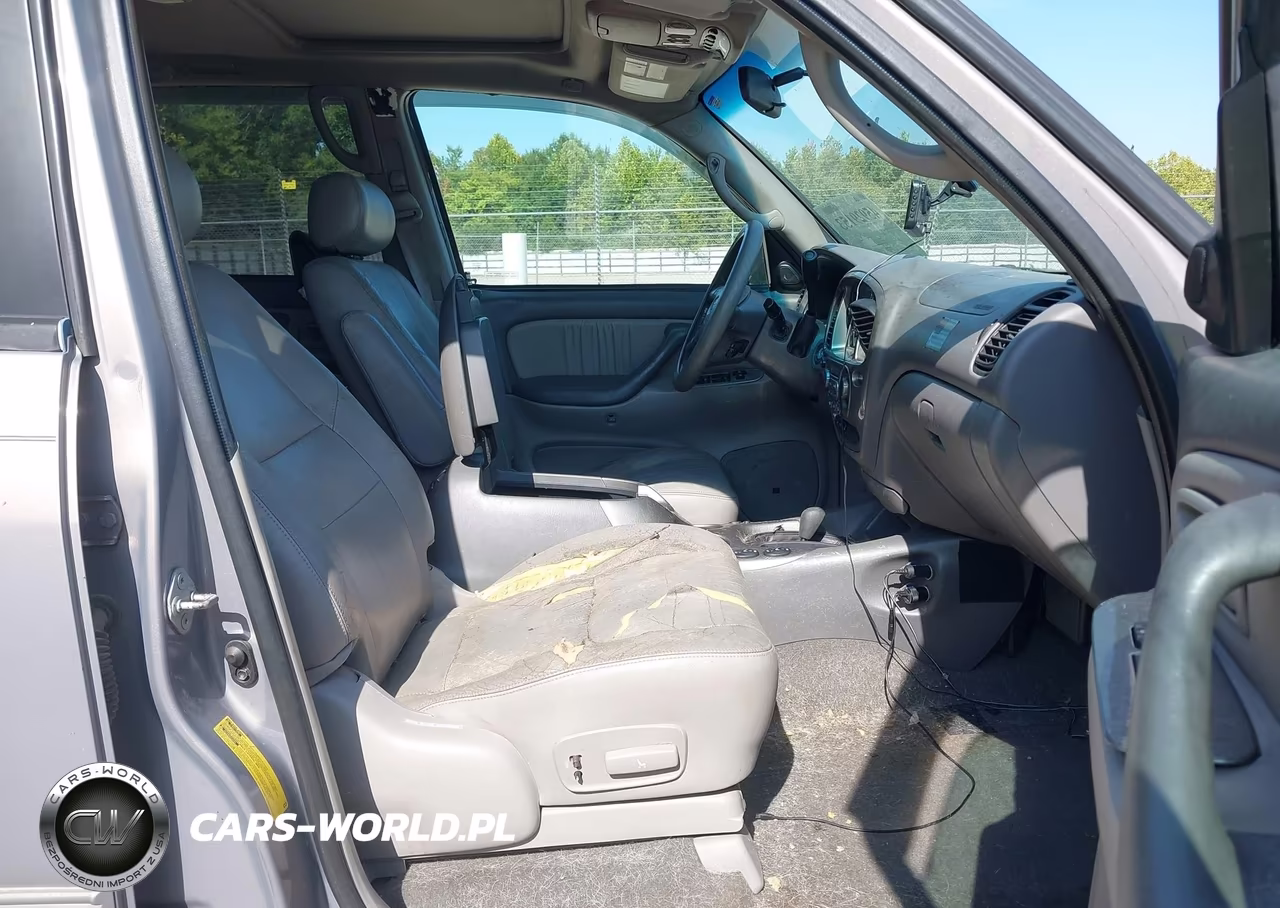 2001 Toyota Sequoia Limited V8 VIN:5TDBT48A31S015126 - 5
