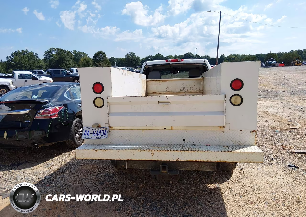 2009 Chevrolet Silverado 2500Hd Work Truck VIN:1GBHC44K99E106562 - 15